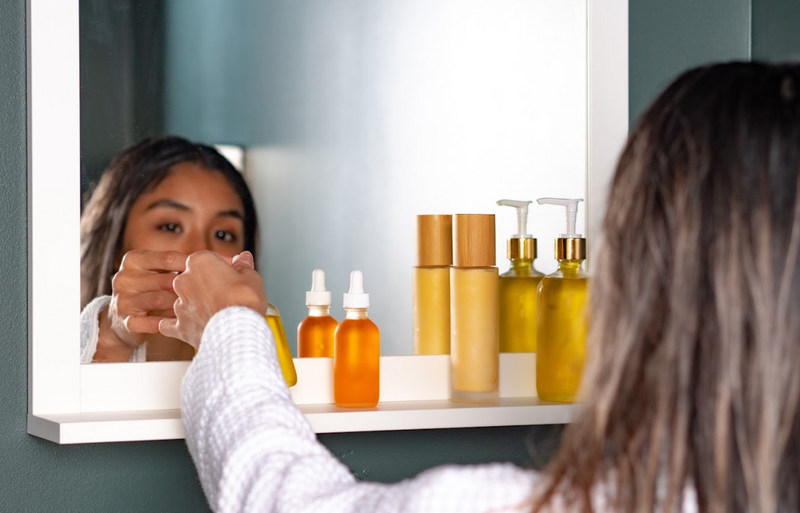 Why You Should Add Organic Jojoba Oil to Your Skincare Routine